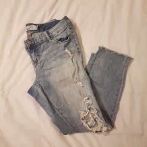 Torrid distressed boyfriend jeans 10R